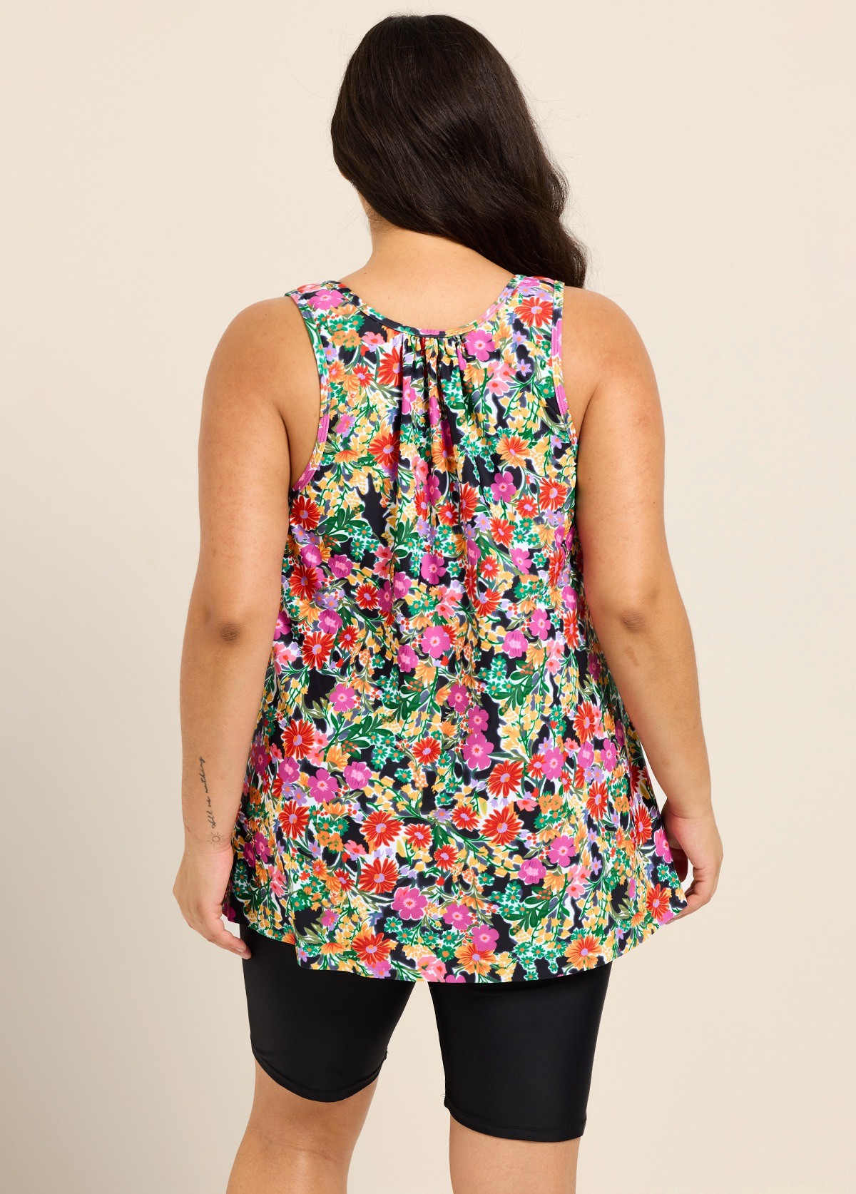 Plus Size Red Floral Scoop Neck Vintage Wide Strap Loose Fit Women's Swimsuit Tankini Top