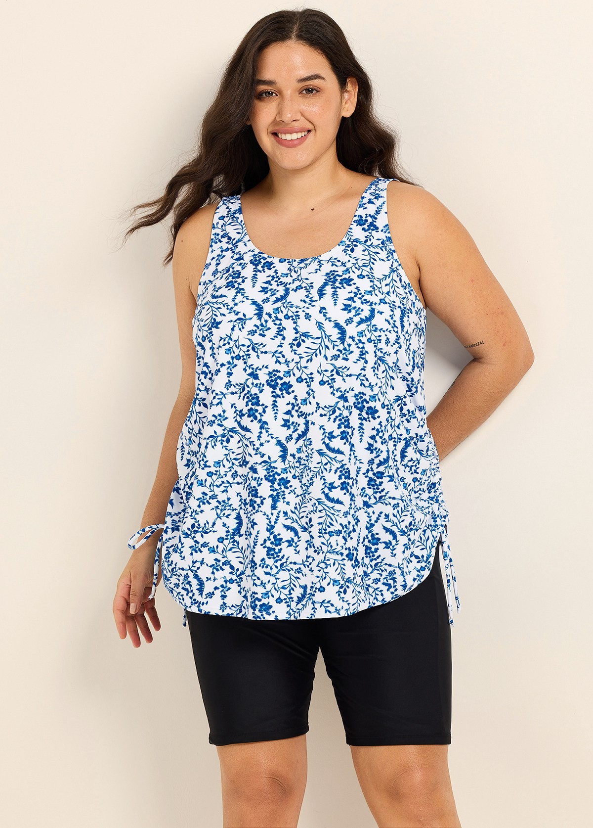 Plus Size Blue Floral Print Scoop Neck Modest Drawstring Women's Swimsuit Tankini Top
