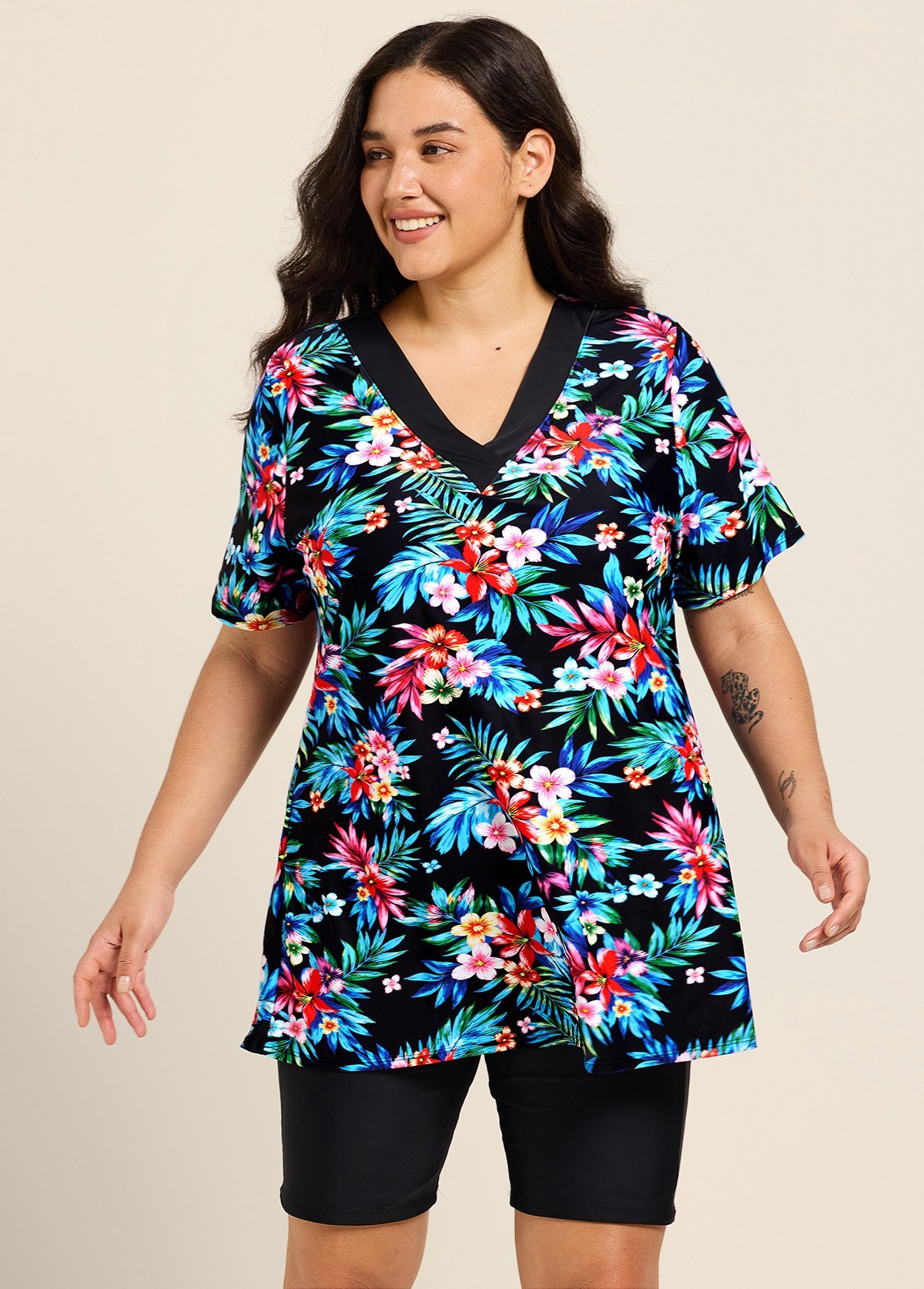 Plus Size Black Floral V Neck Upf50+ Short Sleeves Modest Padded Swimsuit Long Tankini Top