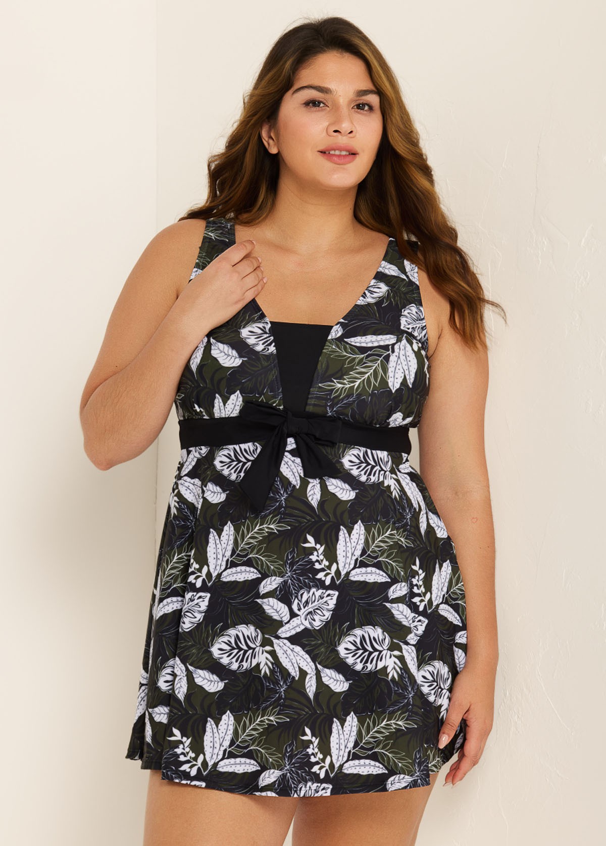 Plus Size Black Leaf Print Vintage Swimsuit Swimdress Set